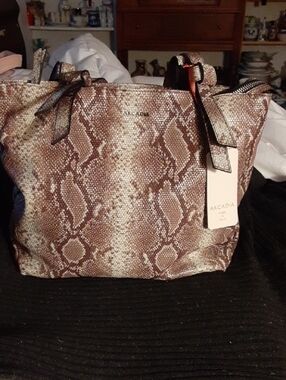 NwT Arcadia Metallic Taupe Snake-Print Tote
